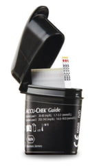 Roche AccuChek Guide Test Strip Bx100 Accu Chek Guide Test Strip Box of 100,backlit display,Brightstrip,edge test strip,Hygienic Stirp,issues,No fumbling,Smart Packpill,Wireless Connection