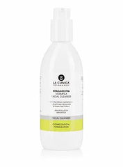 La Clinica Rebalancing Vitamin A Facial Cleanser blemished,effectively cleanse,face and neck area,Facial Cleanser.,hormonally unbalanced skin,issues,luxurious cream cleanser,remove impurities from the skin