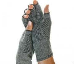 IMAK Active Compression Gloves Medium Active Compression Gloves,arhtritic gloves,arthritic gloves,imak,imak compression gloves,imak smart gloves,issues