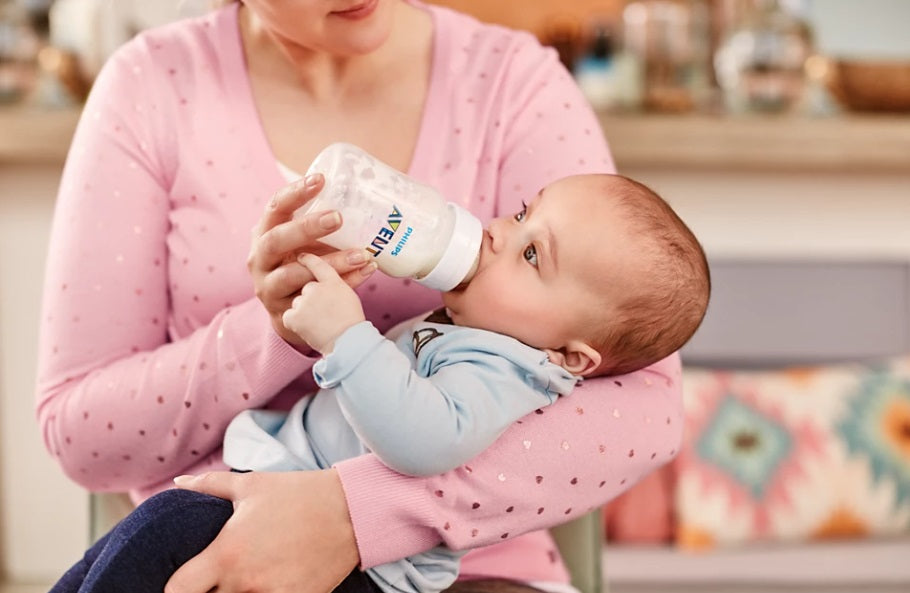 Philips Avent Anti-colic Bottle 125ml 1pk Anti-colic Bottl,issues,Newborn flow teat,Philips Avent Anti-colic Bottle 125ml,reduce colic and discomfort