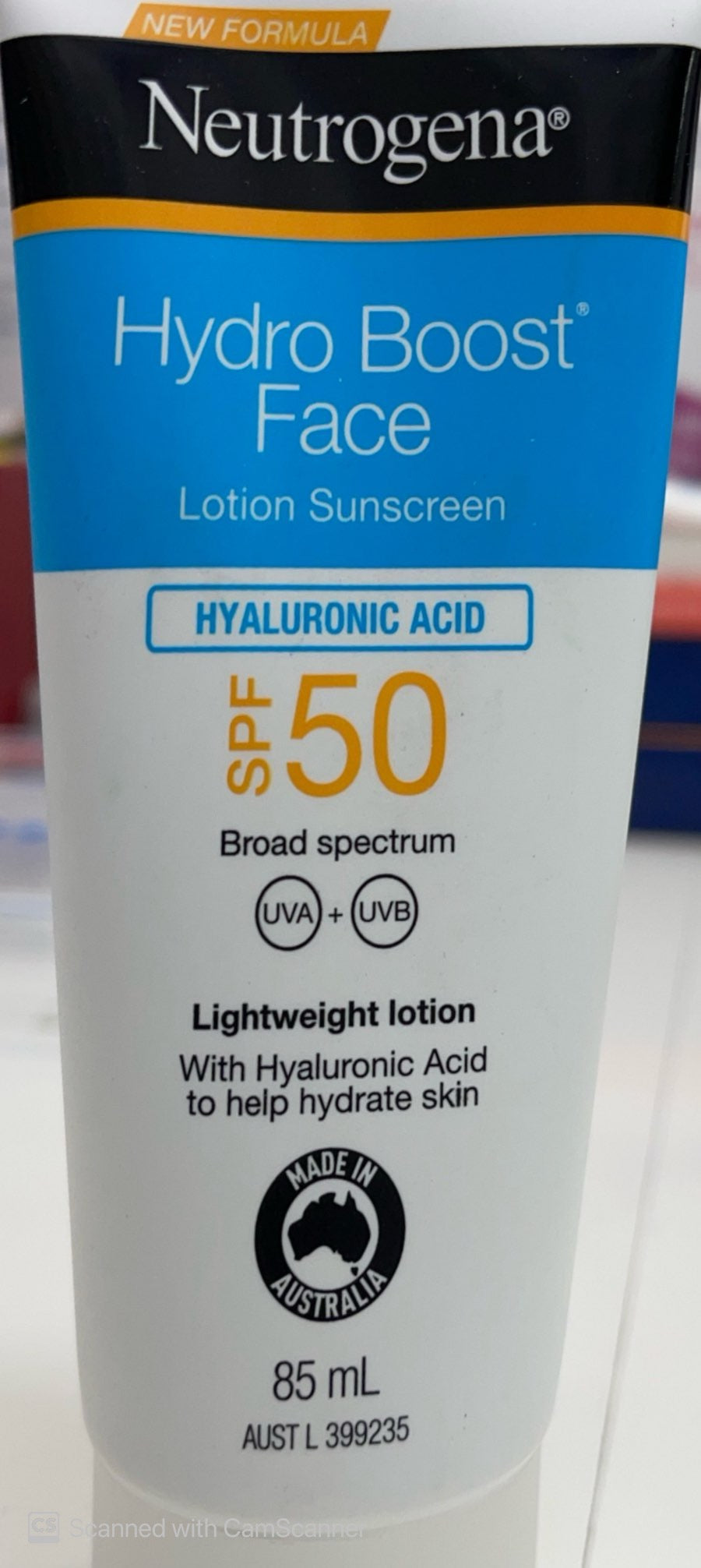 Neutrogena&reg; Hydro Boost Water Gel SPF50 Lotion