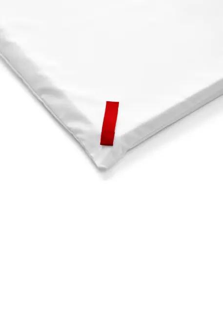 BABYBJÖRN Travel Cot Light Mattress Firm Support For Baby Easy To Clean Travel Crib Mattress