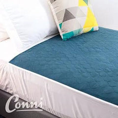 Conni Bed Pad With Tuck-Ins Incontinence Protection Waterproof And Machine Washable