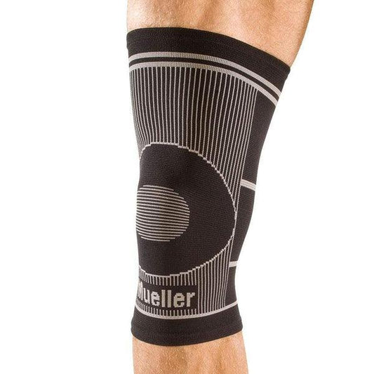 Mueller 4-WAY Stretch Knee Support With Circular Weaving For Targeted Compression